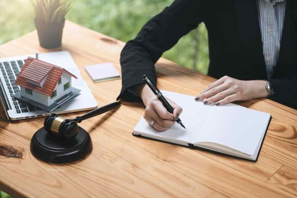 Ventajas de contratar un experto en derecho civil